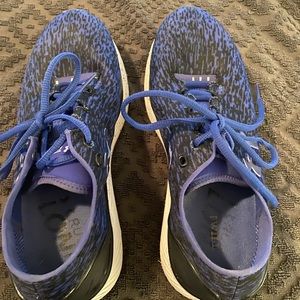 Under armour ladies running shoes